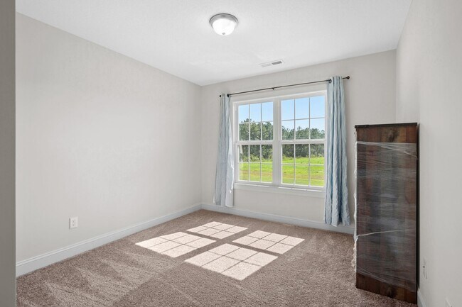 Building Photo - 1818 Olde Towne Pointe Blvd