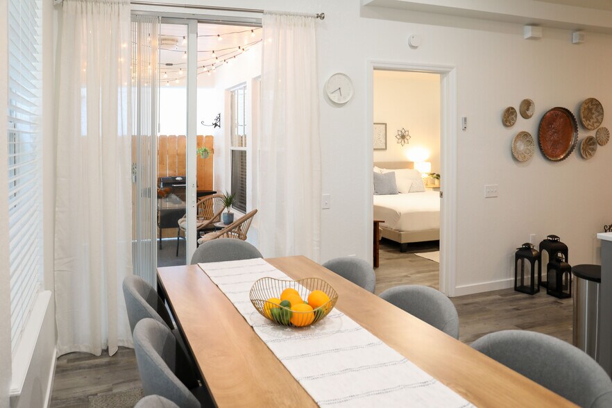 Building Photo - 1333 S Madison Ave