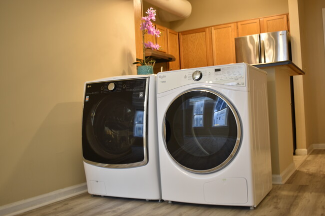 Washer and Dryer - 32 Peachtree St NW