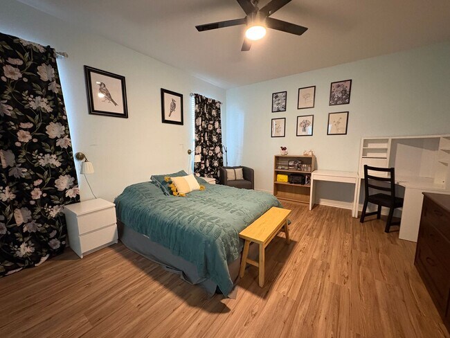 Building Photo - 3BED / 2 BATH - in Harmony FL