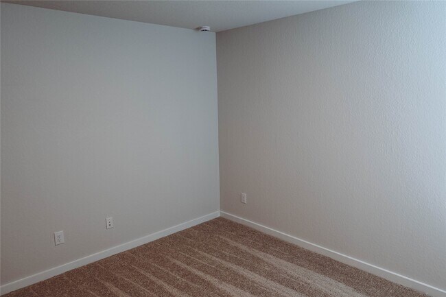 Building Photo - 8534 Blueberry Ash St