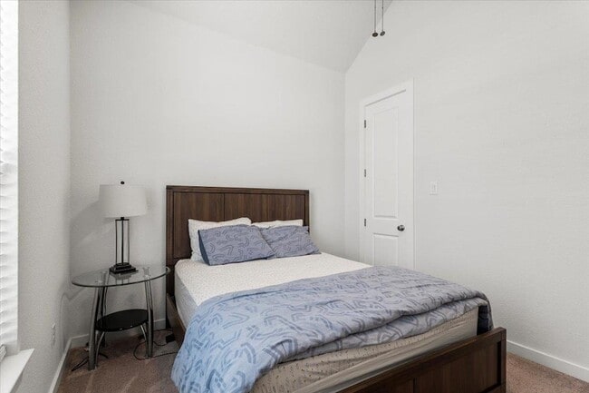 Building Photo - 849 Whitetail Dr