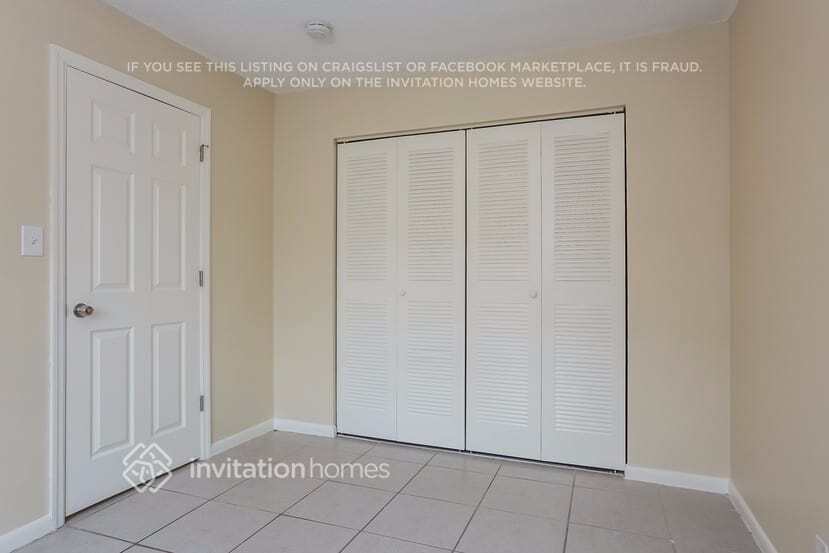 Building Photo - 413 SW 75th Ave