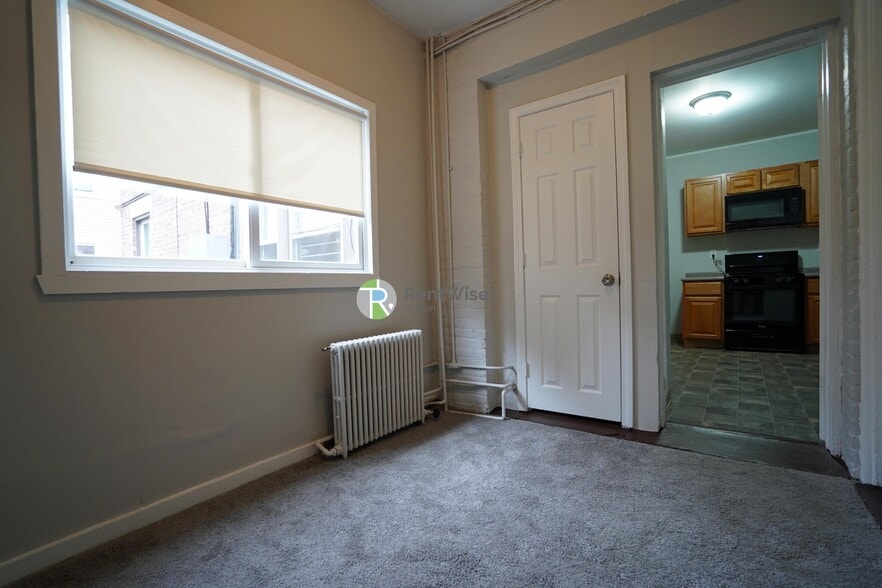 Building Photo - 10 Allston St