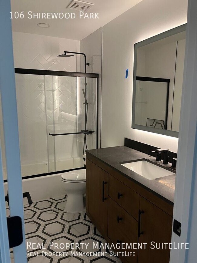 Building Photo - 106 Shirewood Park