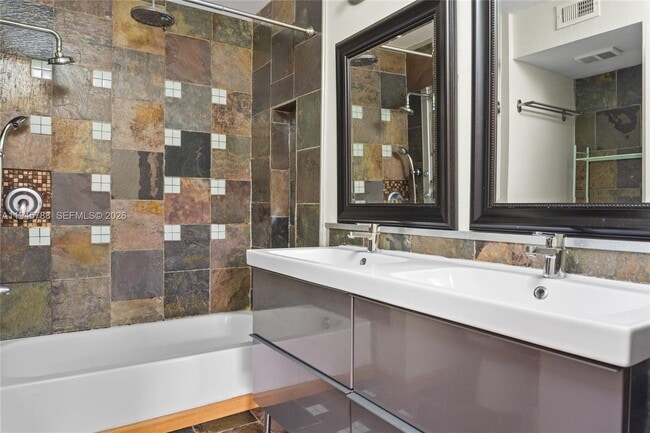 Building Photo - 2445 NW 33rd St