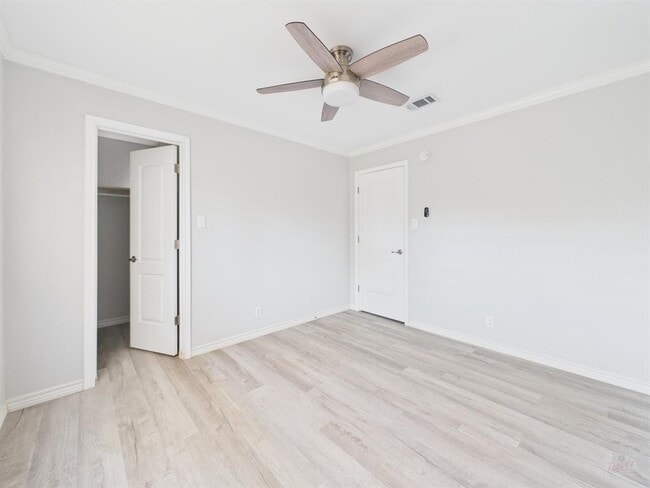 Building Photo - 11603 Gunsmoke Cir