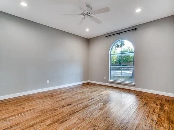 Building Photo - 9808 Crest Meadow Dr