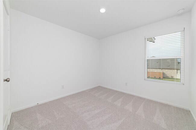 Building Photo - 6330 Breakaway Grv Dr