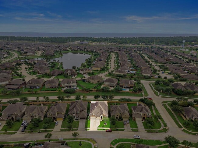 Building Photo - 4711 Salinas Ln