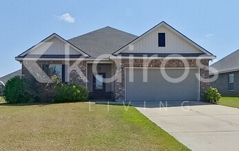 Building Photo - 14710 Sonoma Blvd