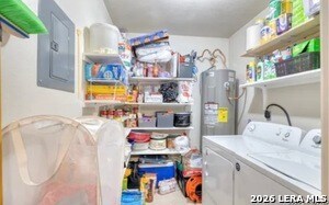 Building Photo - 622 S Oak St