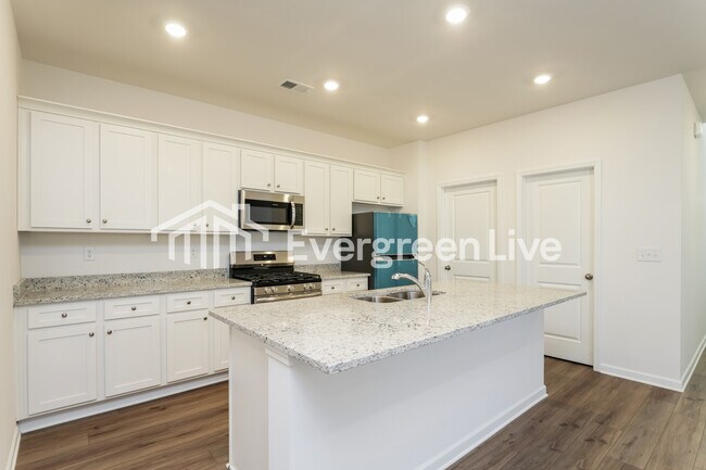 Building Photo - 1813 Holmsey Cir