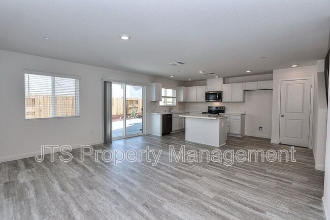 Building Photo - 8312 Whippersnapper Way