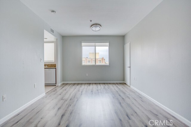 Building Photo - 580 W Main St