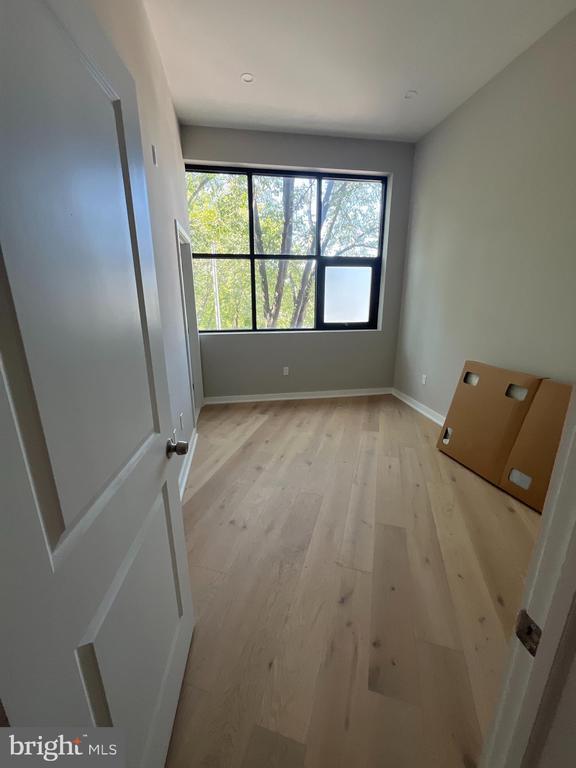 Building Photo - 36 N Narberth Ave