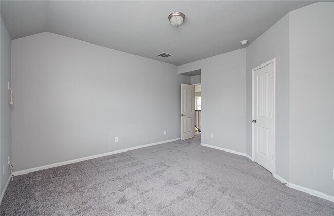 Building Photo - 24331 Kee Cresta Ct
