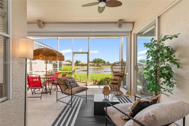 Building Photo - 1896 Crestview Way