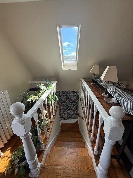 Building Photo - 28 Calvert St