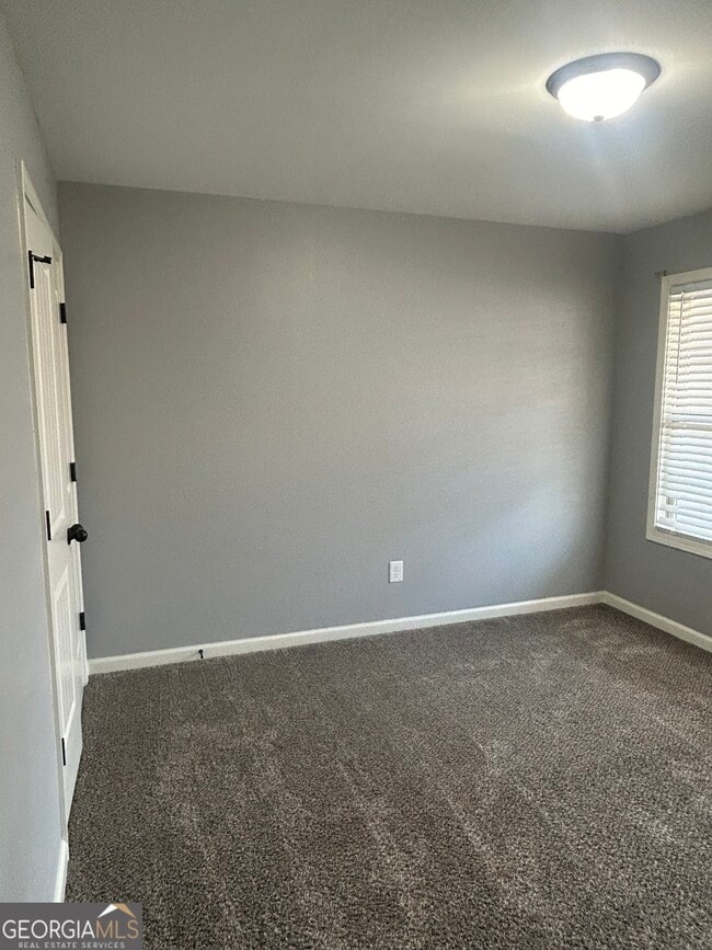 Building Photo - 149 Peak Ct.