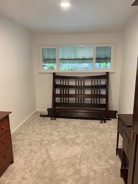 Bedroom - 501 S Church Ln