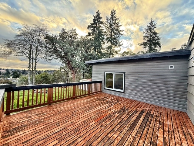 Building Photo - 513 Juniper St