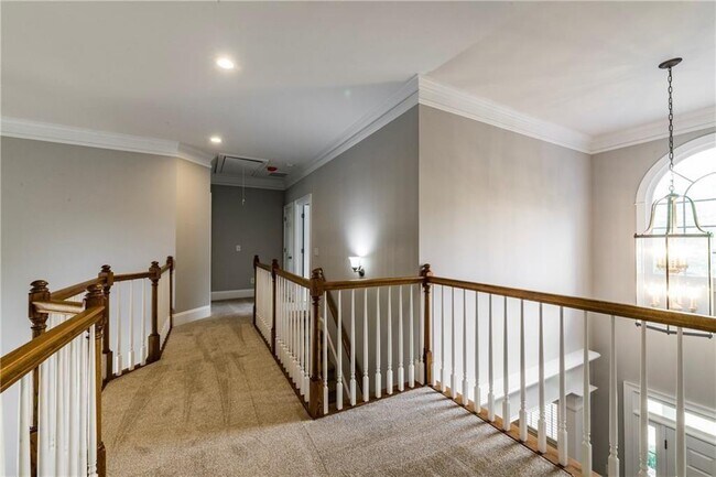 Building Photo - 775 Cooper Farm Way