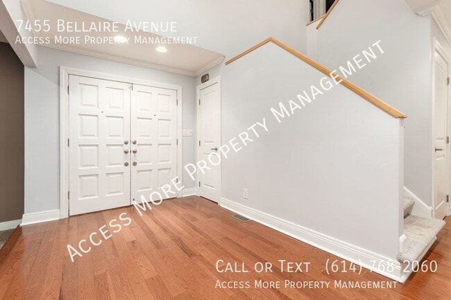 Building Photo - 7455 Bellaire Ave