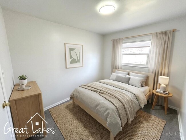 Building Photo - Beautiful 2 Bedroom 1 Bathroom now available for rent!