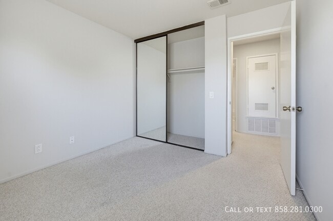 Building Photo - 9356 Twin Trails Dr