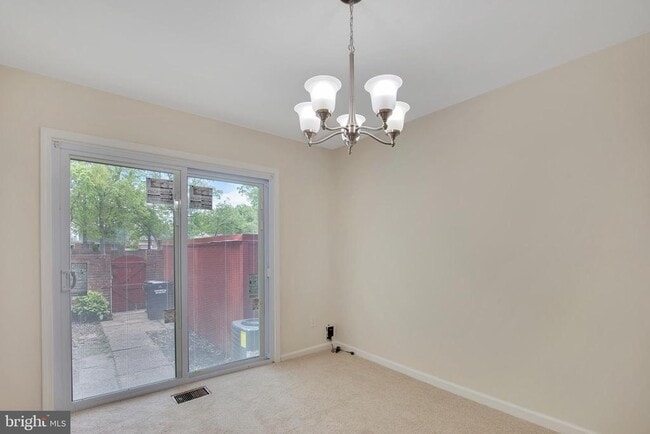 Building Photo - 8529 Lakinhurst Ln