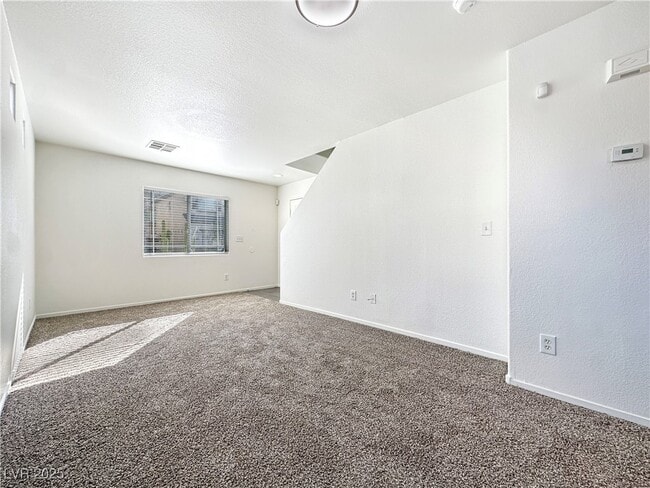 Building Photo - 5278 Paradise Valley Ave