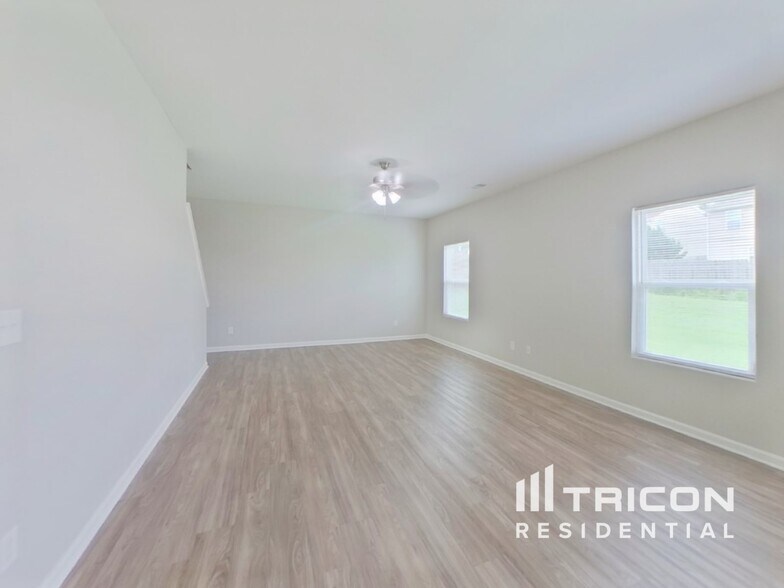 Building Photo - 1112 Ametrine Ln
