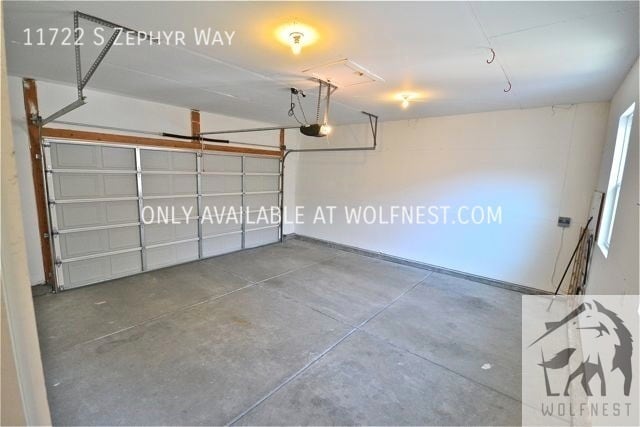 Building Photo - No Security Deposit Option! Amazing 3 Bedr...