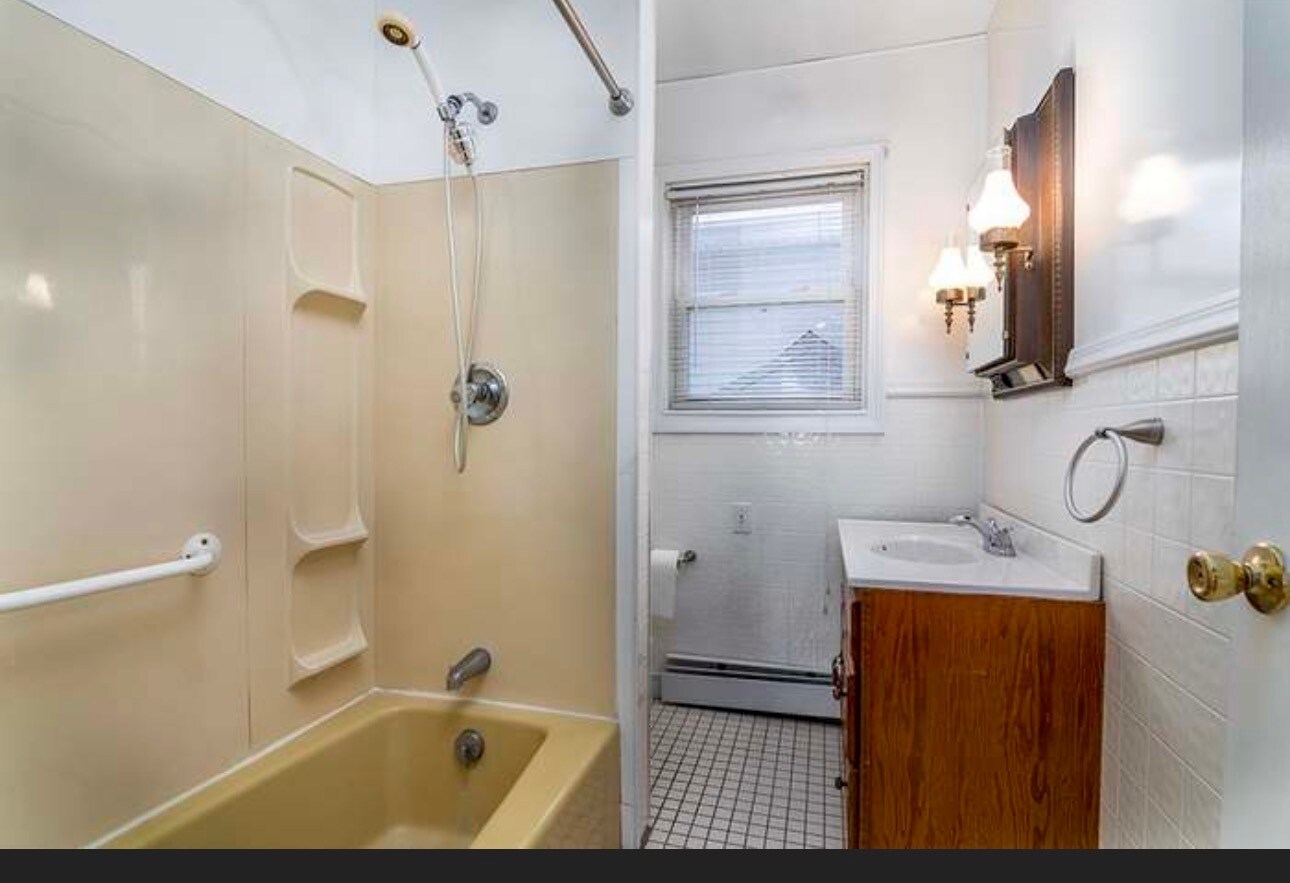 Building Photo - 50 Dunnell Ave