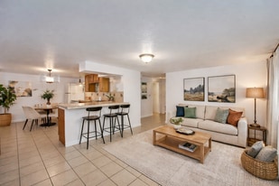 Building Photo - 9515 E 11th Ave