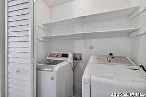 Building Photo - 10 Bratton Dr
