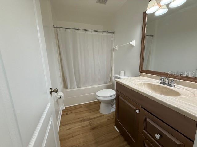 Building Photo - 1703 Sail Ct