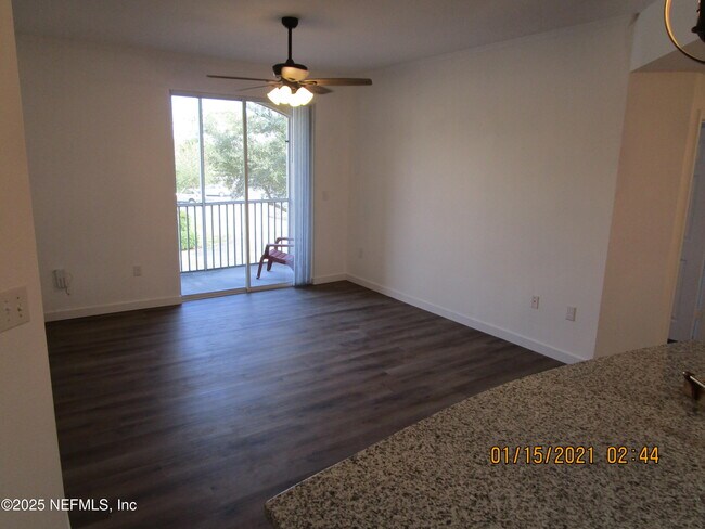 Building Photo - 410 S Villa San Marco Dr