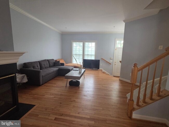 Building Photo - 8181 Skelton Cir