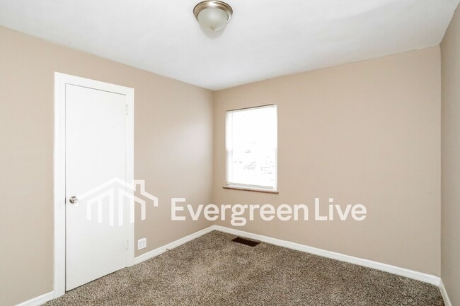 Building Photo - 3265 Tulsa Ct