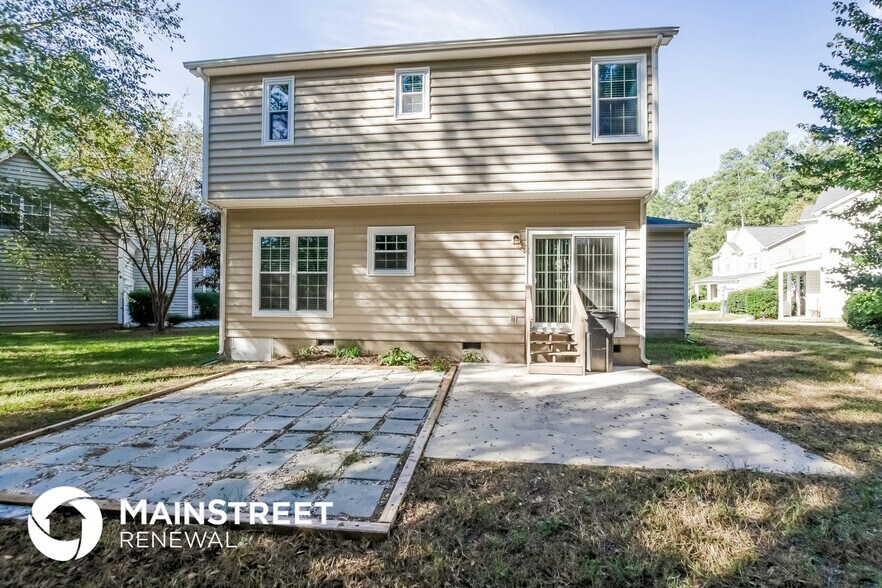 Building Photo - 16001 Kirsten Nicole Rd