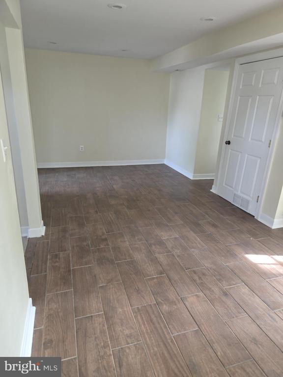 Building Photo - 2 Plover Cir