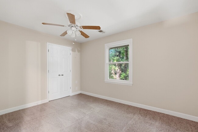 Building Photo - 2753 Allyn Dr NW