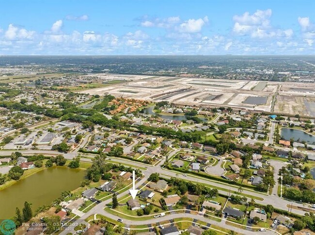 Building Photo - 9708 Alaska Cir