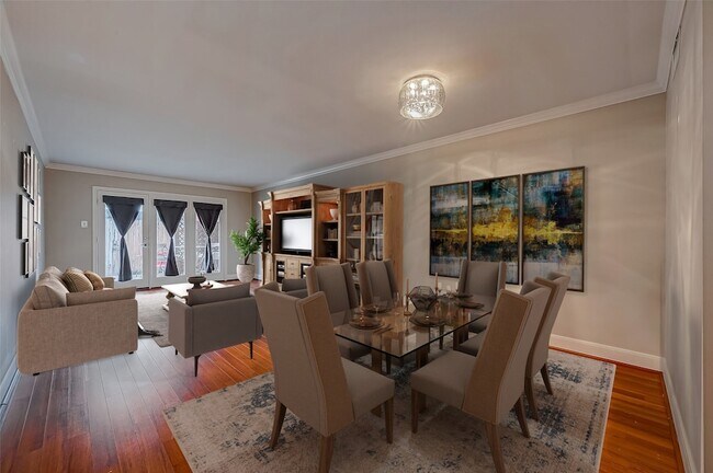 Building Photo - 12967 Trail Hollow Dr