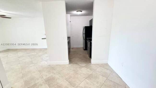Building Photo - 1739 Village 106 Vlg