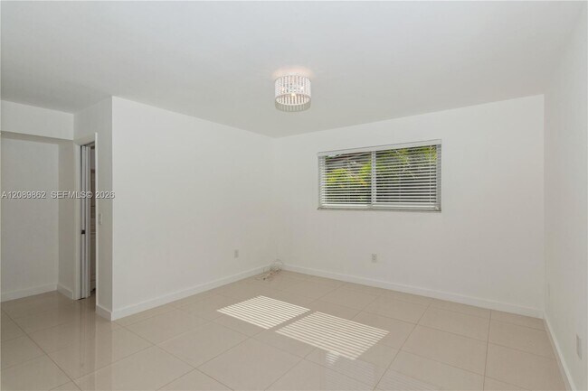 Building Photo - 7770 SW 106th Terrace