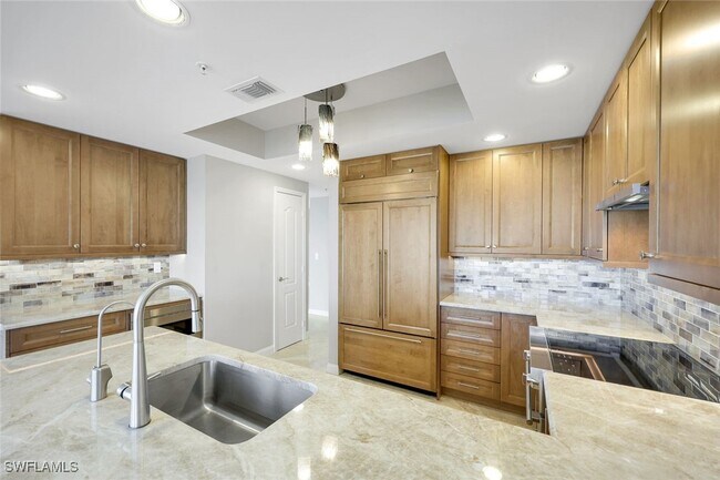 Building Photo - 4801 Bonita Bay Blvd