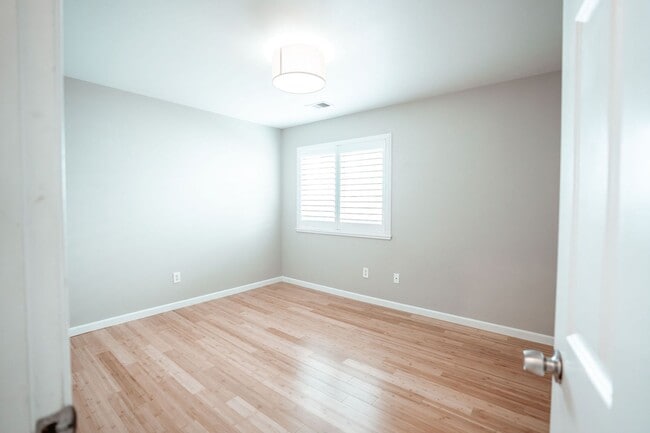 Building Photo - Single Family Home In McKinleyville!